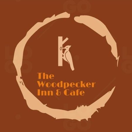 The Woodpecker Inn & Cafe, Jibhi Luaran gambar